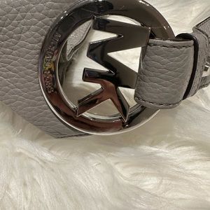 Grey leather Michael Kors hobo bag